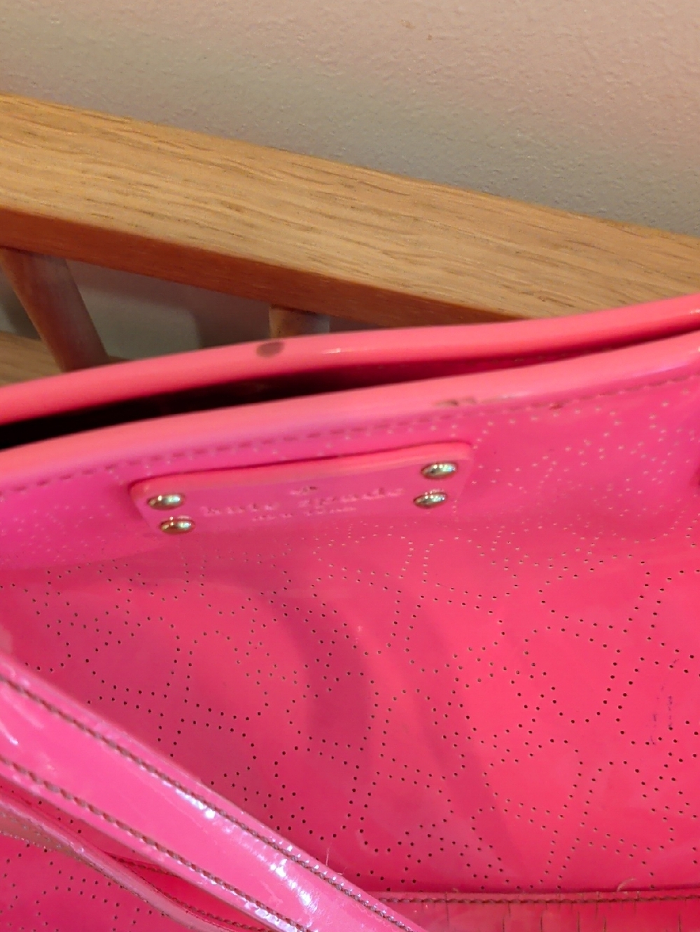 Kate Spade Molly bikini Dot patent Tote In neon Hot pink - Picture 12 of 12